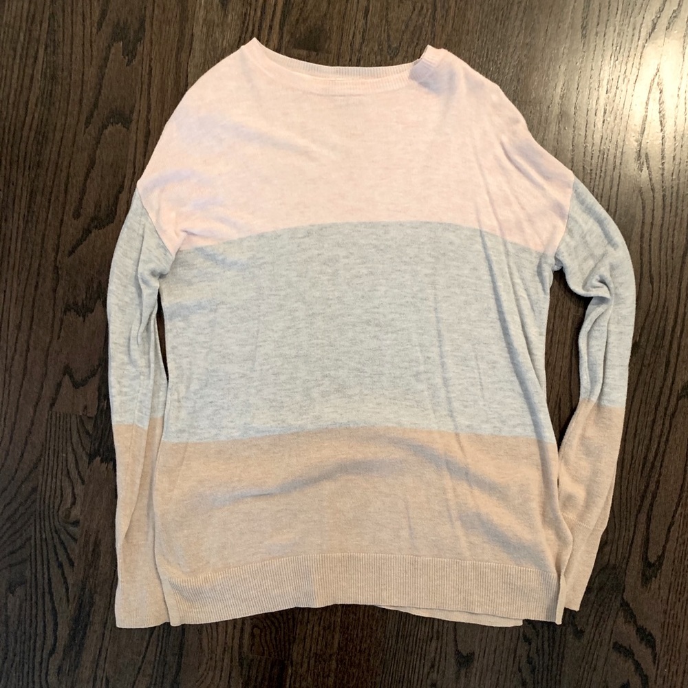 Women’s multi colored sweater